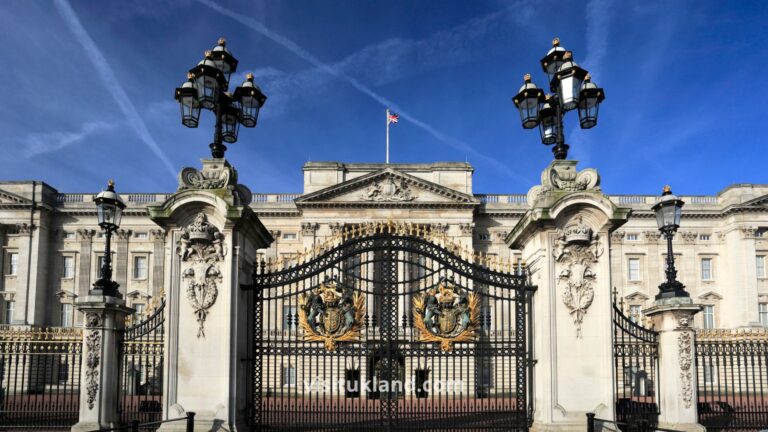 قصر إلتهام لندن Eltham Palace